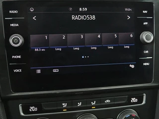 Volkswagen Golf Volkswagen Golf 1.5 TSI Comfortline | Trekhaak | Carplay |  Adaptive cruise | Navigatie | Parkeerhulp | Climate control | Bluetooth | Getint glas - afbeelding nr 19