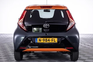 Toyota Aygo Toyota Aygo 1.0 VVT-i x-JBL ✅ 1e Eigenaar - afbeelding nr 18