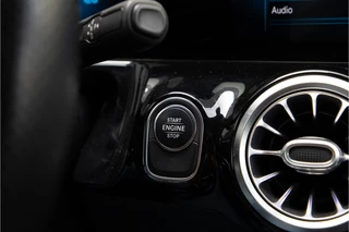 Mercedes-Benz B-Klasse Mercedes-Benz B-Klasse 250 e AMG Nightpack, Widescreen, Sfeerverlichting, Hybrid 2020 - afbeelding nr 31