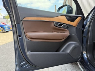 Volvo XC90 PANO/TREKHAAK/HEAD-UP/H&K/360CAMERA/MEMORY/KEYLESS/ACC/PILOT-ASSIST/20