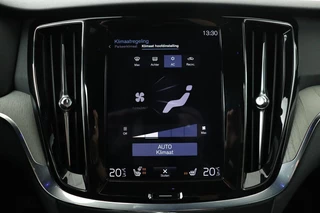 Volvo V60 Volvo V60 2.0 T6 Recharge AWD Inscription | Trekhaak |  Stoel & stuurverwarming | Leder | Camera | Adaptive cruise | Carplay | Memory - afbeelding nr 19