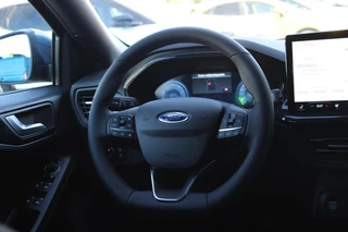 Ford Focus Ford Focus Wagon 1.0 EcoBoost Hybrid ST Line X 125pk | Winterpack | Driver Assistance pack | 18 inch Licht metaal | Incl 2.500,- Ford Voordeel - afbeelding nr 14