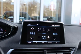 Peugeot 3008 Peugeot 3008 1.2 130PK BLUE LEASE PREMIUM | 19