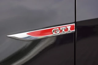 Volkswagen Golf Volkswagen Golf GTI 2.0 TSI 230pk PERFORMANCE Panodak/Dynaudio/Camera/Trekhaak afnb - afbeelding nr 27