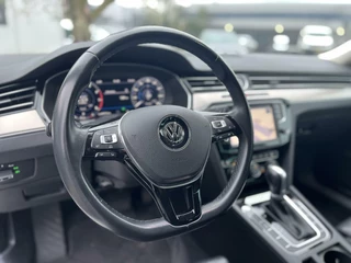 Volkswagen Passat Volkswagen Passat Variant 1.4 TSI Highline Leder Digital Cockpit CarPlay LED Automaat - afbeelding nr 10