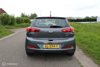 Hyundai i20 Hyundai i20 1.2 HP Business Edition / PDC / Climate Control - afbeelding nr 26