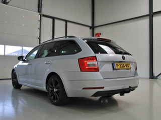Škoda Octavia Škoda Octavia Combi 1.0 TSI 116pk DSG Style Sport | Kuipstoelen - afbeelding nr 4