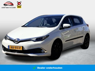 Toyota Auris 1.2T Executive Black Pack