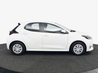 Toyota Yaris Toyota Yaris 1.5 Hybrid Comfort wit - afbeelding nr 4