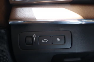 Volvo XC90 Volvo XC90 2.0 T8 TE AWD Insc. | Bower & Wilkins Audio | Luchtvering | Schu - afbeelding nr 16