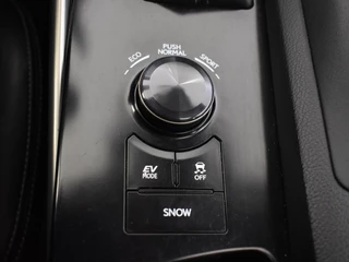 Lexus IS Lexus IS 300h Luxury Line | Mark Levinson | Schuifdak | Stoelkoeling - afbeelding nr 28