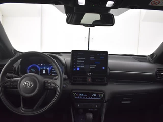 Toyota Yaris Toyota Yaris 1.5 Hybrid 130 Executive | Stuur en Stoelverwarming | PDC V+A | - afbeelding nr 4