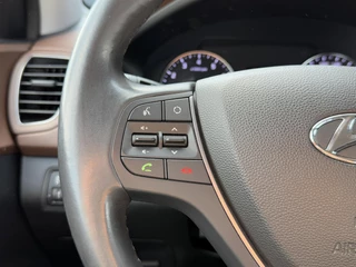 Hyundai i20 Hyundai i20 1.2 HP i-Motion Airco,Cruise,Trekhaak,PDC,Bluetooth,Elek ramen,N.A.P,APK tot 09-2025 - afbeelding nr 13