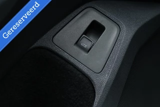 Volkswagen Tiguan Volkswagen Tiguan 1.5 TSI / 2x R-Line / Virtual Cockpit / Camera / Matrix LED / Harman Kardon / 20