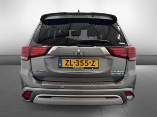 Mitsubishi Outlander Mitsubishi Outlander 2.4 PHEV Intense+ - afbeelding nr 6