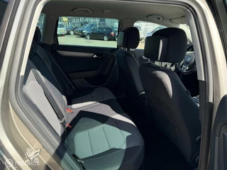 Volkswagen Passat Volkswagen Passat Variant 1.4 TSI Highline ACC, NAVI, BOMVOL - afbeelding nr 26