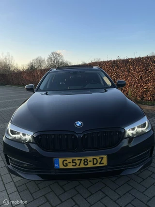 BMW 5 Serie **BMW 520i Touring M Perf. | 2020 | Black Pack | Panodak|NAP - afbeelding nr 4