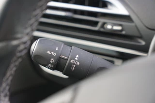 Citroën Grand C4 Picasso Citroen Grand C4 Picasso 1.2 130PK Shine | Sable | Panorama/Massagestoelen/Carplay/Camera/Trekhaak - Chique & Compleet! - afbeelding nr 24
