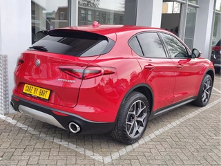 Alfa Romeo Stelvio Alfa Romeo Stelvio 2.0 T AWD Q4 SUPER AUT. Leder | Dodehoeksens. | Elek. achterklep | Camera - afbeelding nr 5