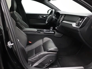 Volvo V60 Volvo V60 T6 PLUG-IN HYBRID R-DESIGN SCHUIFDAK ACC KEYLESS 19INCH STOELVER - afbeelding nr 34