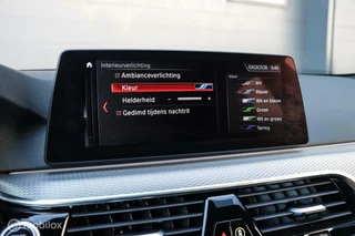 BMW 5 Serie BMW 5-serie Touring 530d xDrive|M-Sport|HUD|Pano|Leder| - afbeelding nr 17