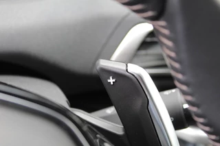 Peugeot 3008 Peugeot 3008 1.6 HYbrid 225 Allure | Navigatie | Led | Bluetooth | Camera | All-Season - afbeelding nr 30