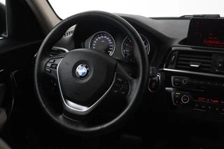 BMW 1 Serie BMW 1-serie 118i High Executive Automaat (GROOT-NAVIGATIE, STOELVERWARMING, LED, LEDER, CAMERA, GOED ONDERHOUDEN) - afbeelding nr 4