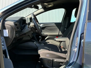 Ford Focus Ford Focus Wagon 1.5 182PK ST Line Business | Performance Blue | 1700KG Trekgewicht/NAV/Carplay/Clima/LED - Caravantrekker! - afbeelding nr 13