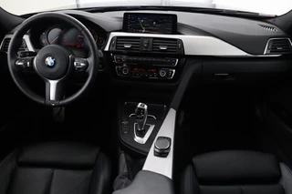 BMW 3 Serie BMW 3-serie 318i M Sport | Panoramadak | Leder |  Stoelverwarming | Camera | Sportstoelen | Navigatie | Climate control | Dodehoek detectie | Park Assist | Full LED - afbeelding nr 8