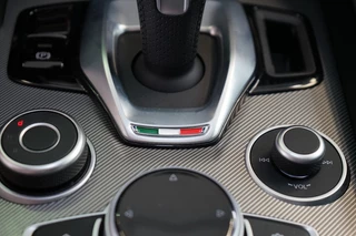 Alfa Romeo Giulia Alfa Romeo Giulia 2.0T Sprint | Veoce pack | | Panorama dak | | Schakel flippers | - afbeelding nr 40