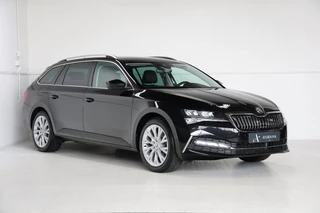 Škoda Superb Škoda Superb Combi 1.4TSI iV 218PK Business Ed. Plus *NAP/Trekh/Virtual/Stoelvw/Keyless* - afbeelding nr 1