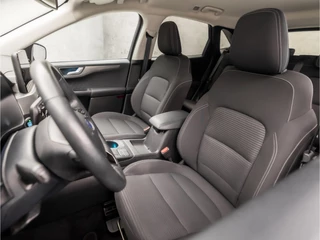 Ford Kuga Ford Kuga 2.5 PHEV Titanium 225Pk Automaat (APPLE CARPLAY, GROOT NAVI, STUUR/STOELVERWARMING, ADAPTIVE CRUISE, CAMERA, KEYLESS, TREKHAAK, STOELVERWARMING ACHTER, ELEK ACHTERKLEP, NIEUWSTAAT) - afbeelding nr 15