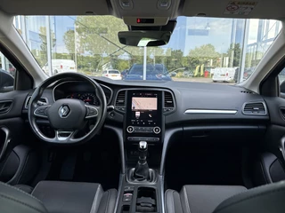 Renault Mégane Estate Renault Mégane Estate 1.3 TCe Intens | NL-auto | 1e Eig | Groot navi | Camera | Trekhaak | Clima | PDC - afbeelding nr 16