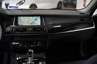 BMW 5 Serie BMW 5-serie Touring 520i 184 PK|M-Sport Executive|Org NL|1ste Eig|Leder|Navi Pro|Xenon|Dealer Onderhouden - afbeelding nr 15