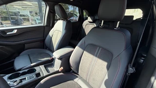Ford Kuga Ford Kuga 2.5 PHEV ST-LINE X 243pk / Trekh+4 seizoensband+Winter pack - afbeelding nr 20