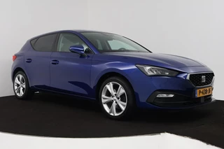 SEAT Leon Seat Leon 1.5 TSI FR Ultimate Edition (ACHTERUITRIJCAMERA, STOELVERWARMING, NAVIGATIE, STUURVERWARMING, CRUISE, PARKEERSENSOREN) - afbeelding nr 23