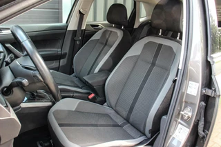 Volkswagen Polo Volkswagen Polo 1.0 TSI Highline DSG/ACC/APPLE CARPLAY - afbeelding nr 17