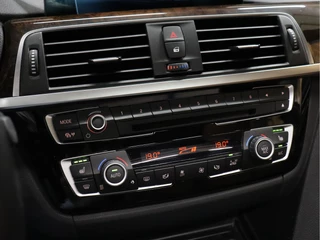 BMW 3 Serie [SCHUIFDAK, VOL LEDER, CAMERA, GROOT NAVI, HEAD-UP DISPLAY, NIEUWSTAAT] - afbeelding nr 19