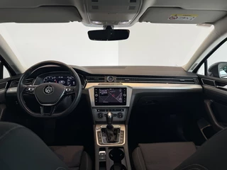 Volkswagen Passat Volkswagen Passat Variant 1.5 TSI CL Bns AUtomaat NAP Led carplay PDC Virtual cockpit - afbeelding nr 13