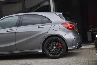 Mercedes-Benz A-Klasse Mercedes-Benz A-klasse AMG 45 4MATIC Dynamic Pakket Race H&K Memory Magno 19
