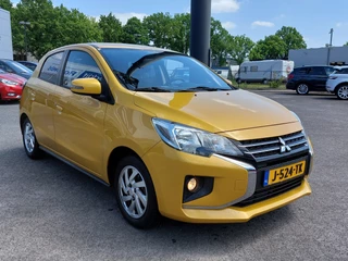 Mitsubishi Space Star 1.2 80pk Nova 5-Deurs | 1ste Eigenaar | Navi | Apple Carplay+Android Auto | Clima | Cruise | Licht+Regensensor | Keyless Entry | Stoelverwarming | Pdc | Privacy Glass | 14''lm - afbeelding nr 3