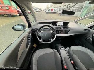 Citroën C4 Picasso Citroen C4 Picasso 1.2 Automaat Hoge instap PureTech Shine uitvoering  , Navigatie ,Achteruit rij camera , Parkeerhulp , Trekhaak , Cruise & Climate Controle , Parelmoer grijs metaallak ! - afbeelding nr 16