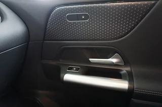 Mercedes-Benz B-Klasse Mercedes-Benz B-Klasse 180 Business Line Navi|PDC V+A|Trekhaak |Camera|Elektrische a.klep|Stoelverwarming| - afbeelding nr 31