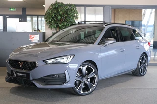 CUPRA Leon Sportstourer 1.4 e-Hybrid VZ 245PK Pano Led Elekt Stoel Elekt Achterklep ACC