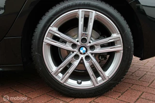 BMW 1 Serie BMW 1-serie 118i M Sport High Executive, Sportstoelen, Carplay, Pdc voor + achter, Stoelverwarming, Cruise, Clima. - afbeelding nr 17