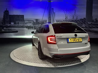 Škoda Octavia Skoda Octavia Combi 2.0 TSI RS 245 *Full Options*Concaver Wheels*Milltek*TopStaat* - afbeelding nr 9