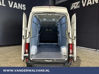 Volkswagen Crafter Volkswagen Crafter 2.0 TDI 140pk L4H4 L3H3 Euro6 # Airco | 2x Zijdeur | Camera | Apple Carplay android auto, bijrijdersbank, 270 gr. achterdeuren, 3000kg trekvermogen - afbeelding nr 3