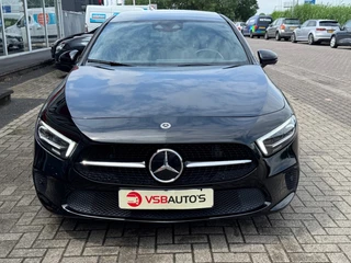Mercedes-Benz A-Klasse Mercedes-Benz A-Klasse A200 AUT. 163PK LED NAVI PANO-DAK CAMERA SFEERVERLICHTING AIRCO - afbeelding nr 19