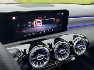 Mercedes-Benz CLA Mercedes CLA-klasse 250 e AMG CLA250e Coupe Panoramadak|Keyless|Advanced sound|Sfeerverlichting|Night pakket - afbeelding nr 42