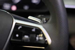 Audi e-tron Audi E-tron Sportback 55 Quattro S Line 95 kWh / Acc / Lane Assist / Elek Stoelen / 360 Camera / Sfeerverlichting / Open Panorama - afbeelding nr 22
